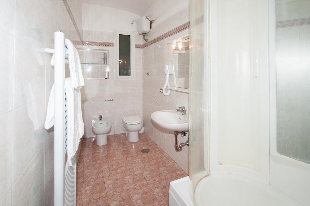 Trinity Guest House Roma Dış mekan fotoğraf
