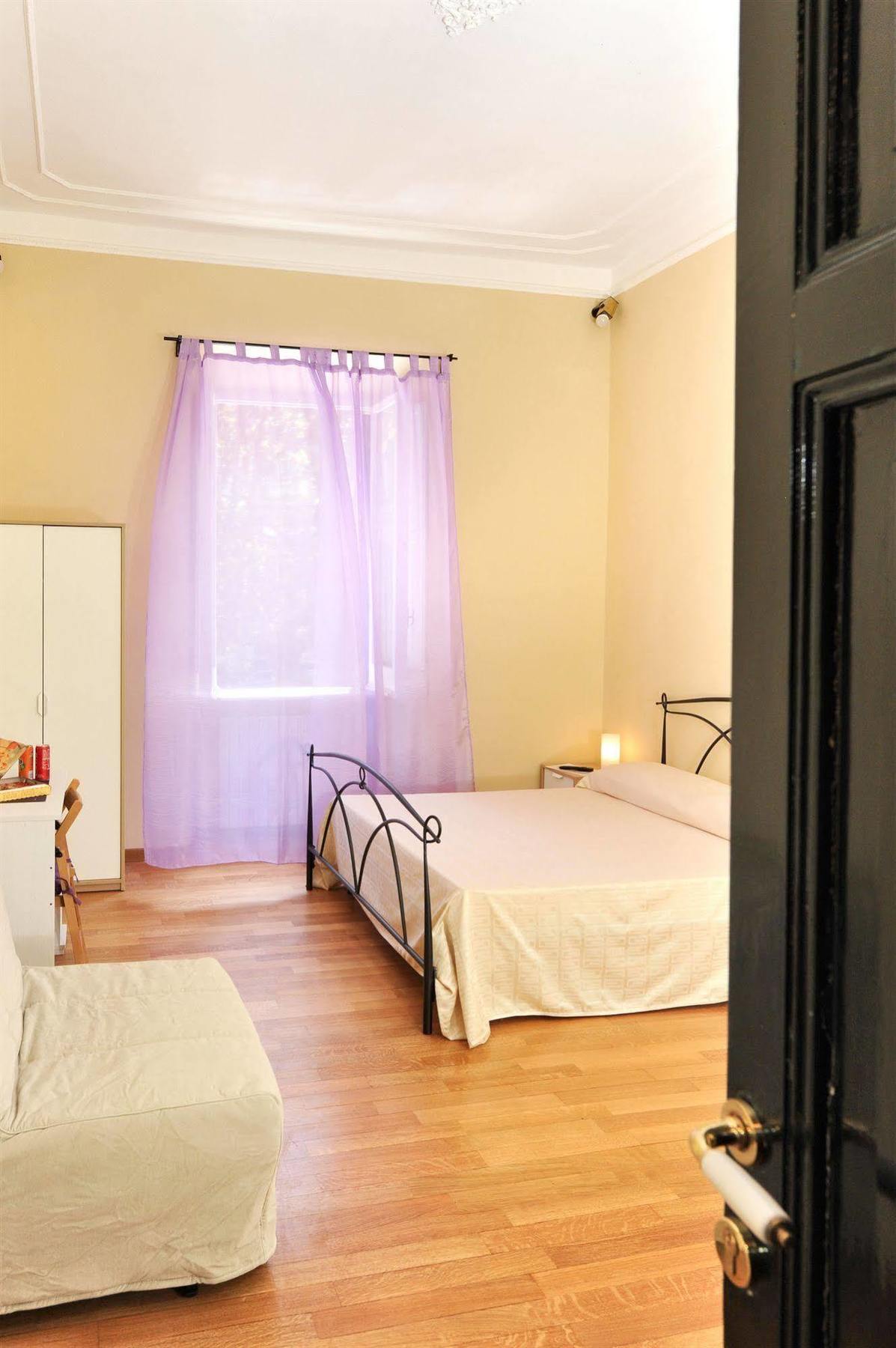 Trinity Guest House Roma Dış mekan fotoğraf