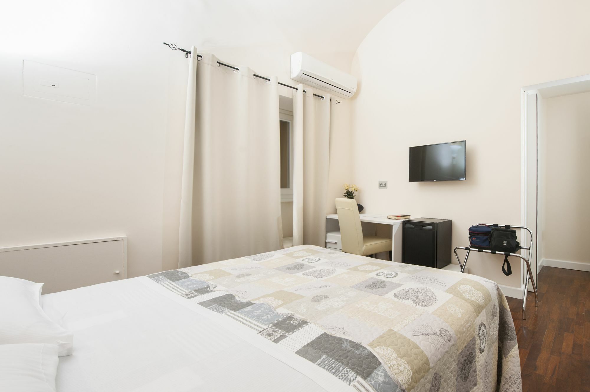Trinity Guest House Roma Dış mekan fotoğraf